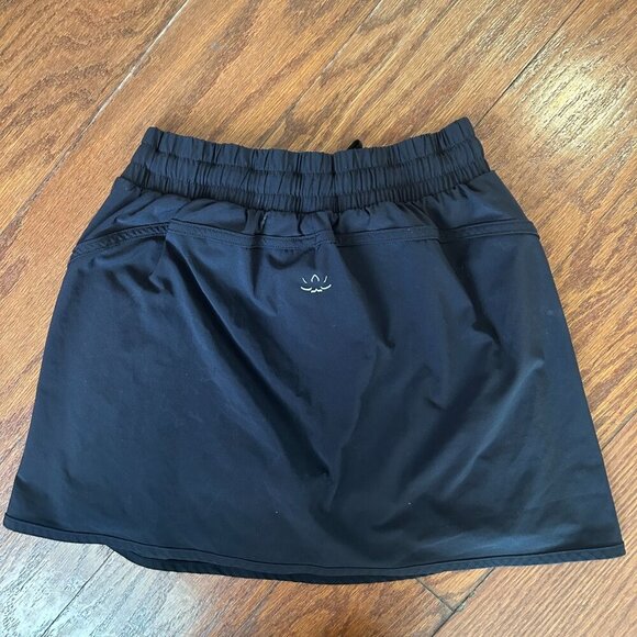 Beyond Yoga Stretch Woven In Stride Lined Skirt Size XS Tennis Golf Workout Gym - Picture 5 of 12